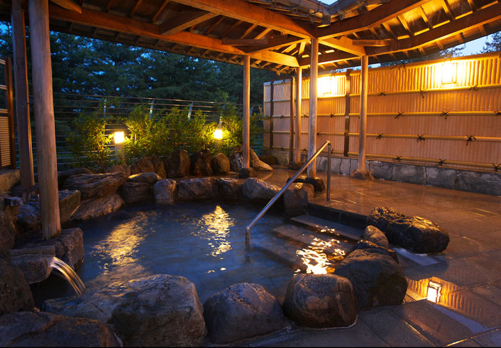 Shika Hot Springs Hot water warms. Hot water of beautiful skin.